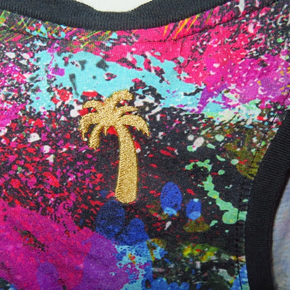 Medium Nike Vibrant Splatter Crop Tank - Picture 4 of 5